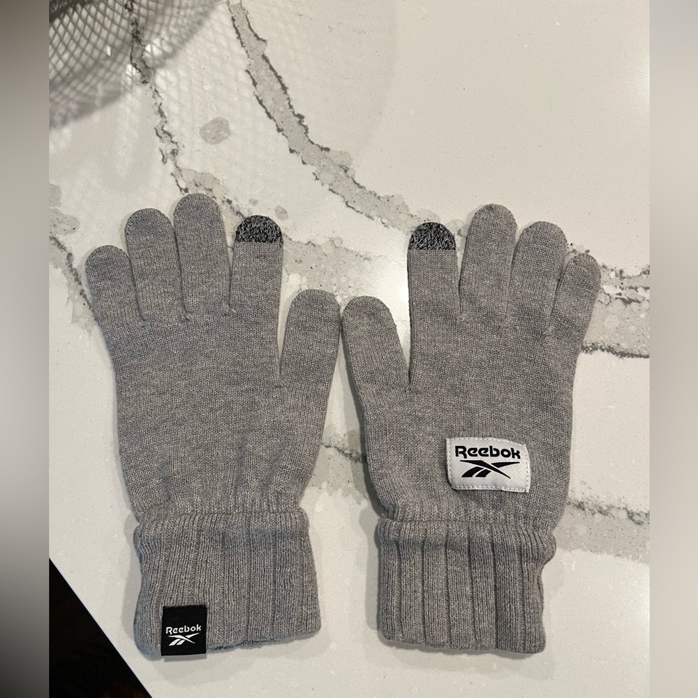 Reebok Gloves